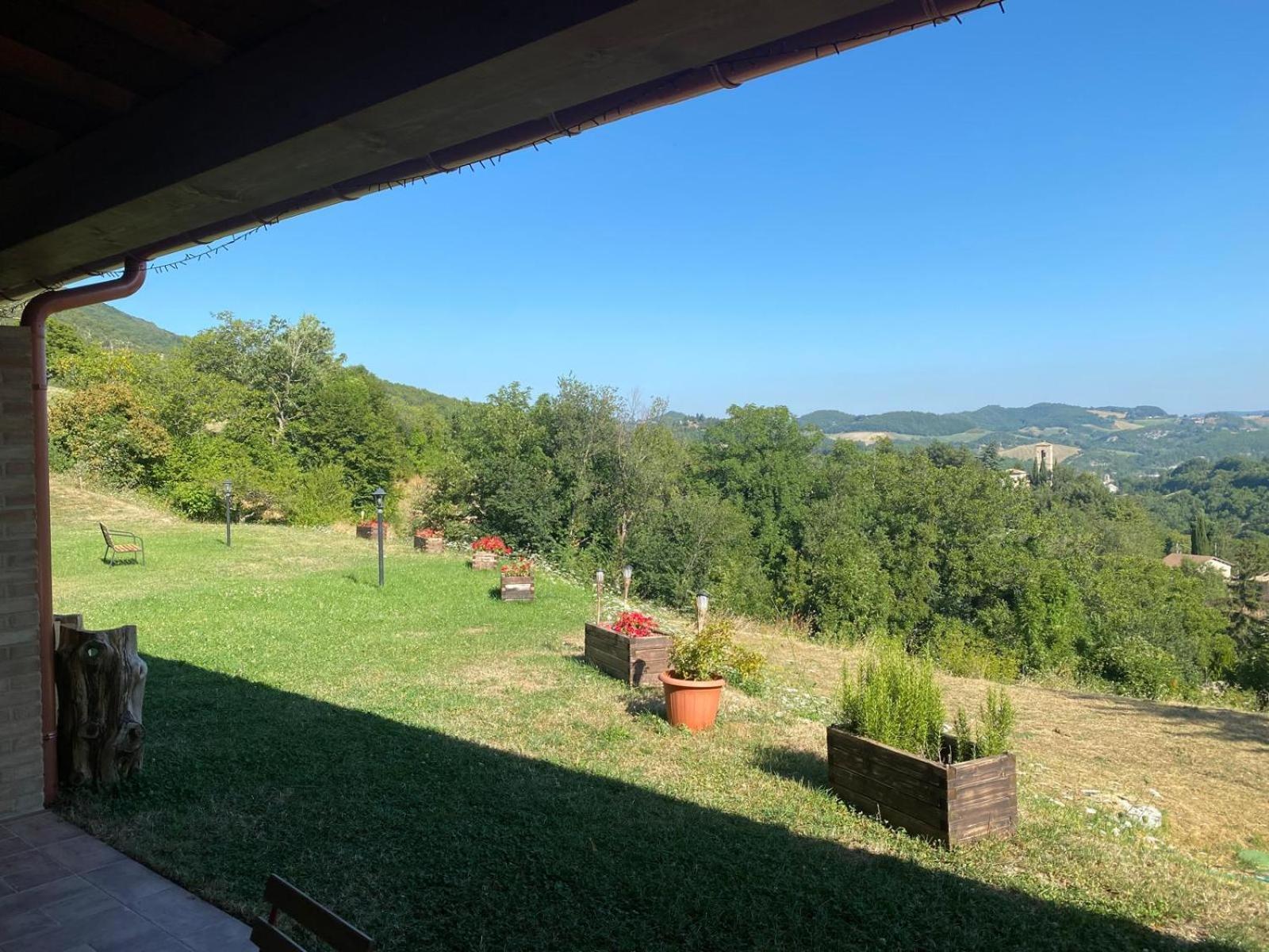 Meriggio Agriturismo フィアストラ エクステリア 写真